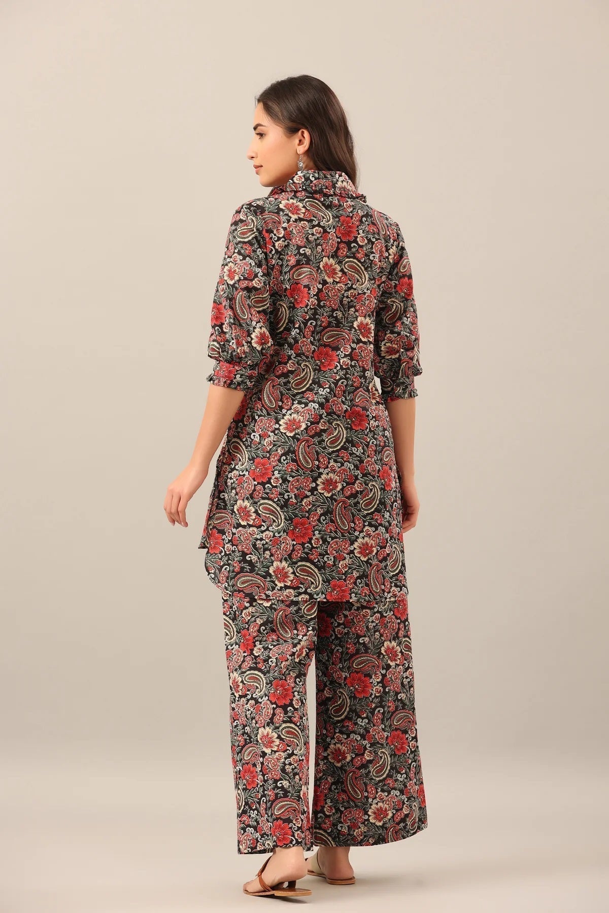 Women Cotton Blend Kurta Palazzo Set