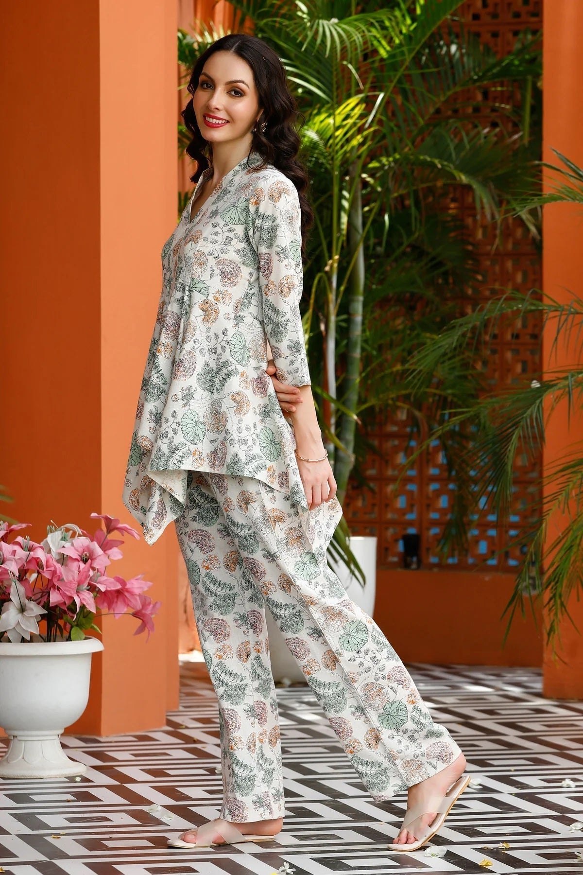 Women New Floral Printed Co ord Set