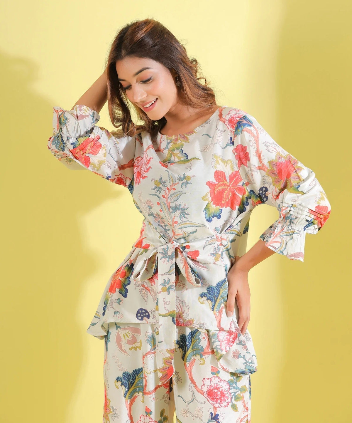 Women White Floral Printed Top And Palazzos Co-Ord Set