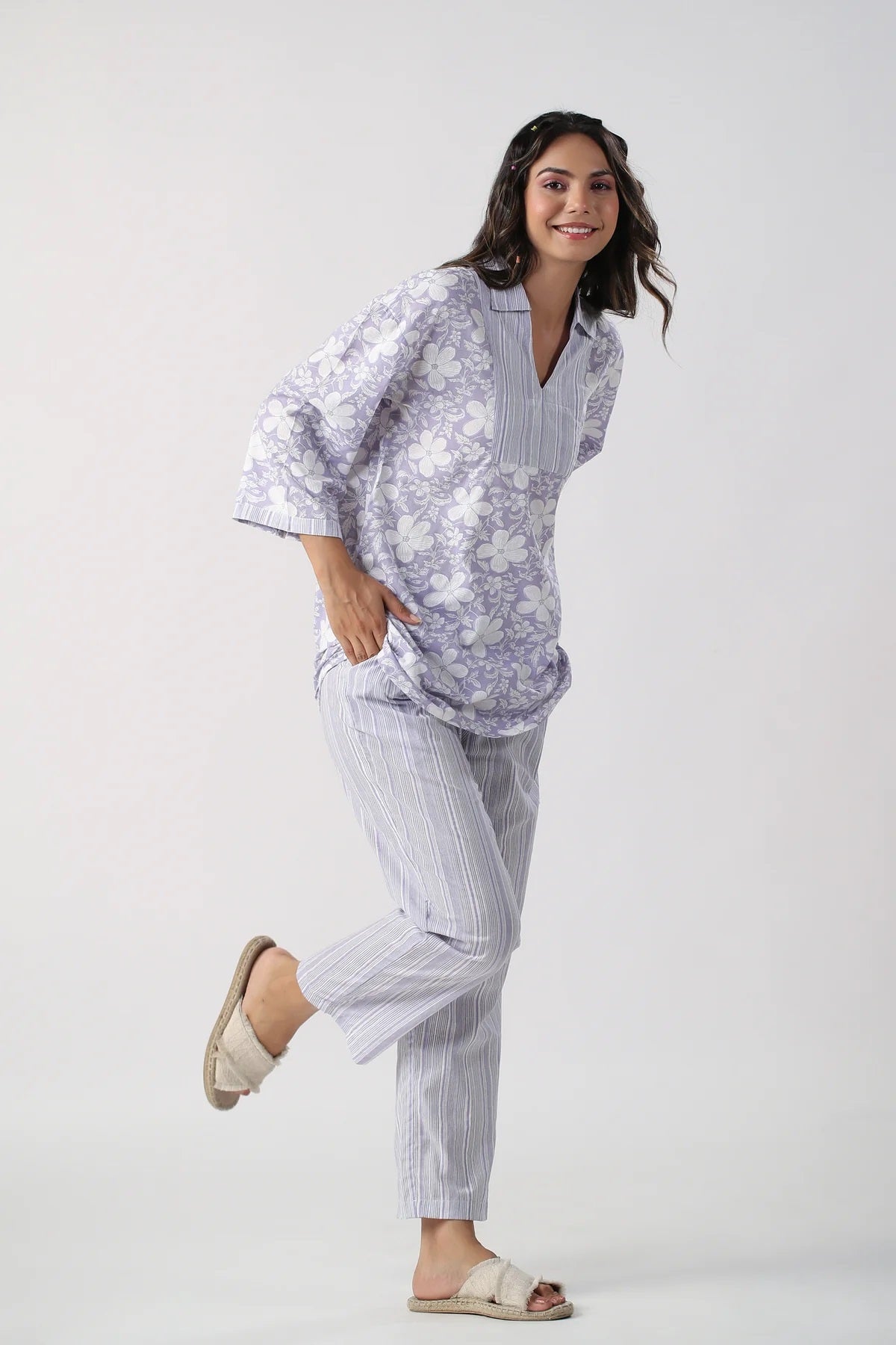 Women Cotton Blend Kurta Palazzo Set