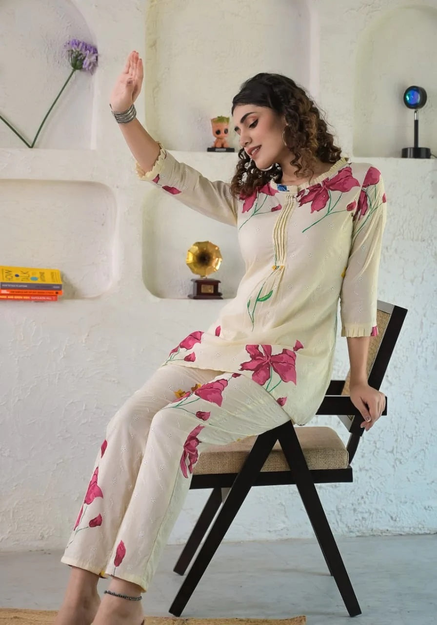 Women Cotton Blend A-Line Pant Set