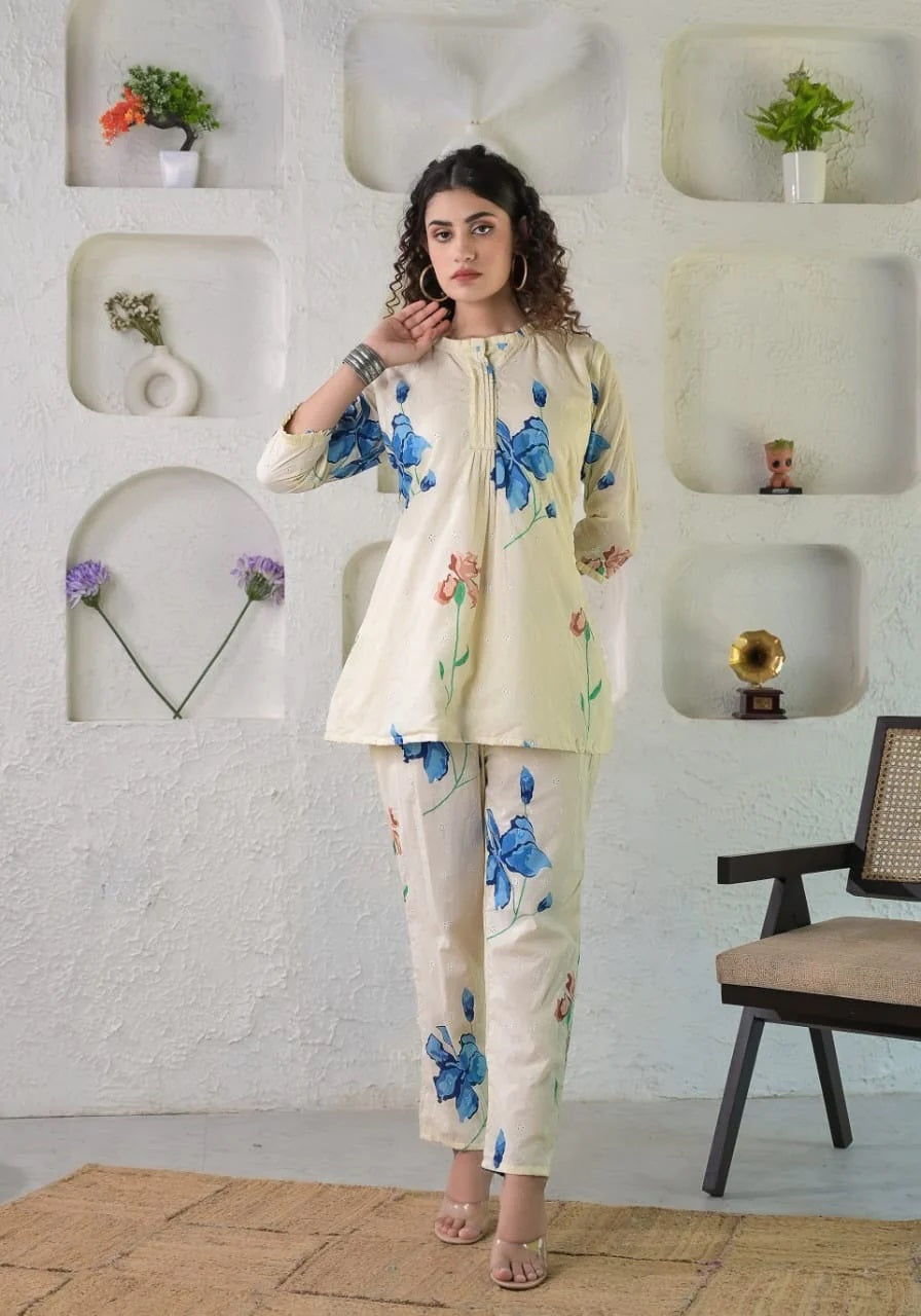Women Cotton Blend A-Line Pant Set