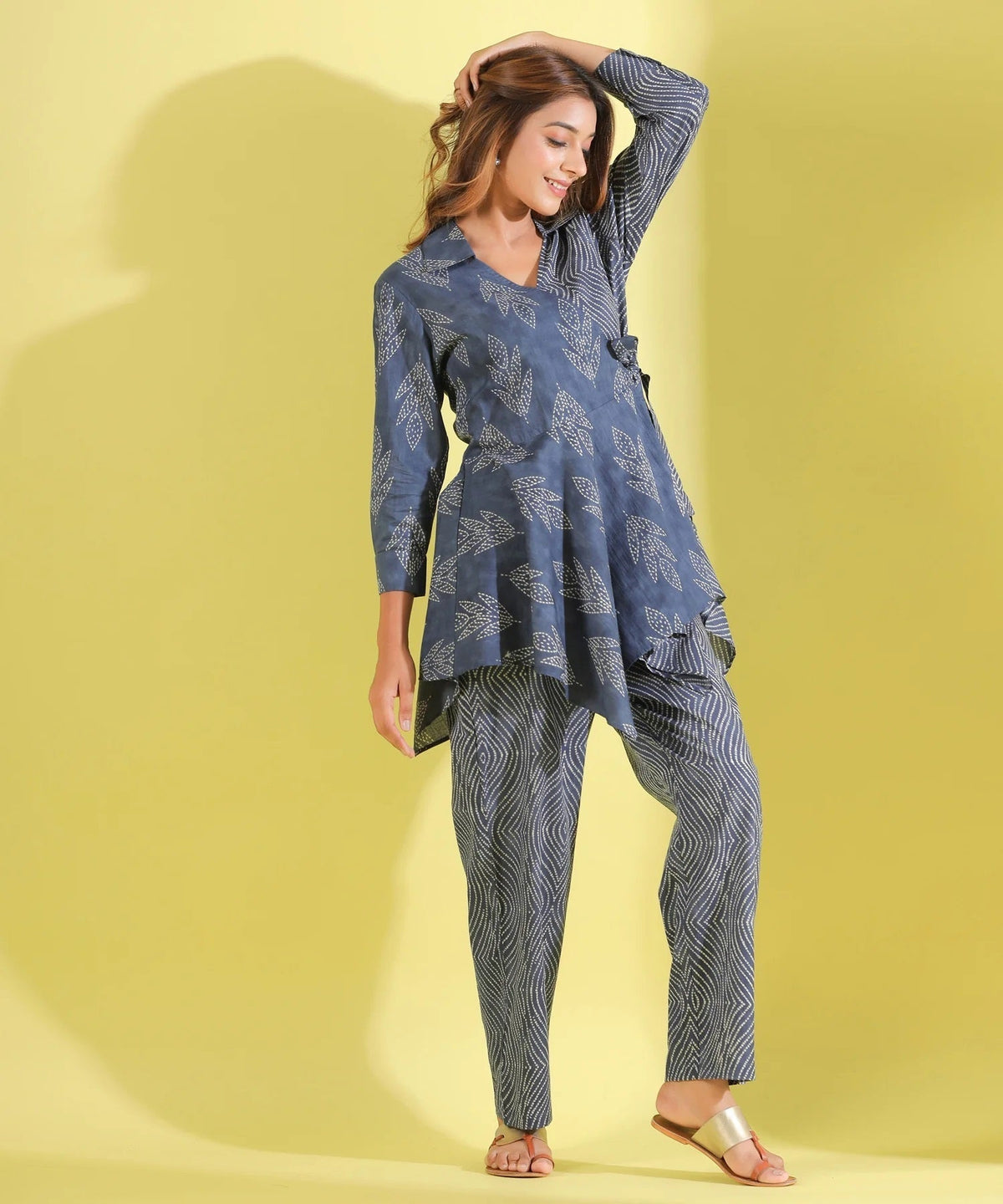 Women Cotton Blend Kurta Palazzo Set