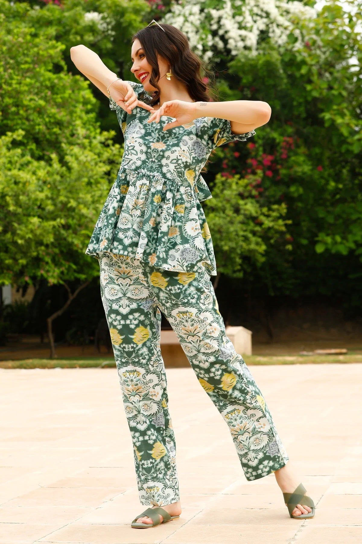 Women Cotton Blend Ethnic Top Pant Set