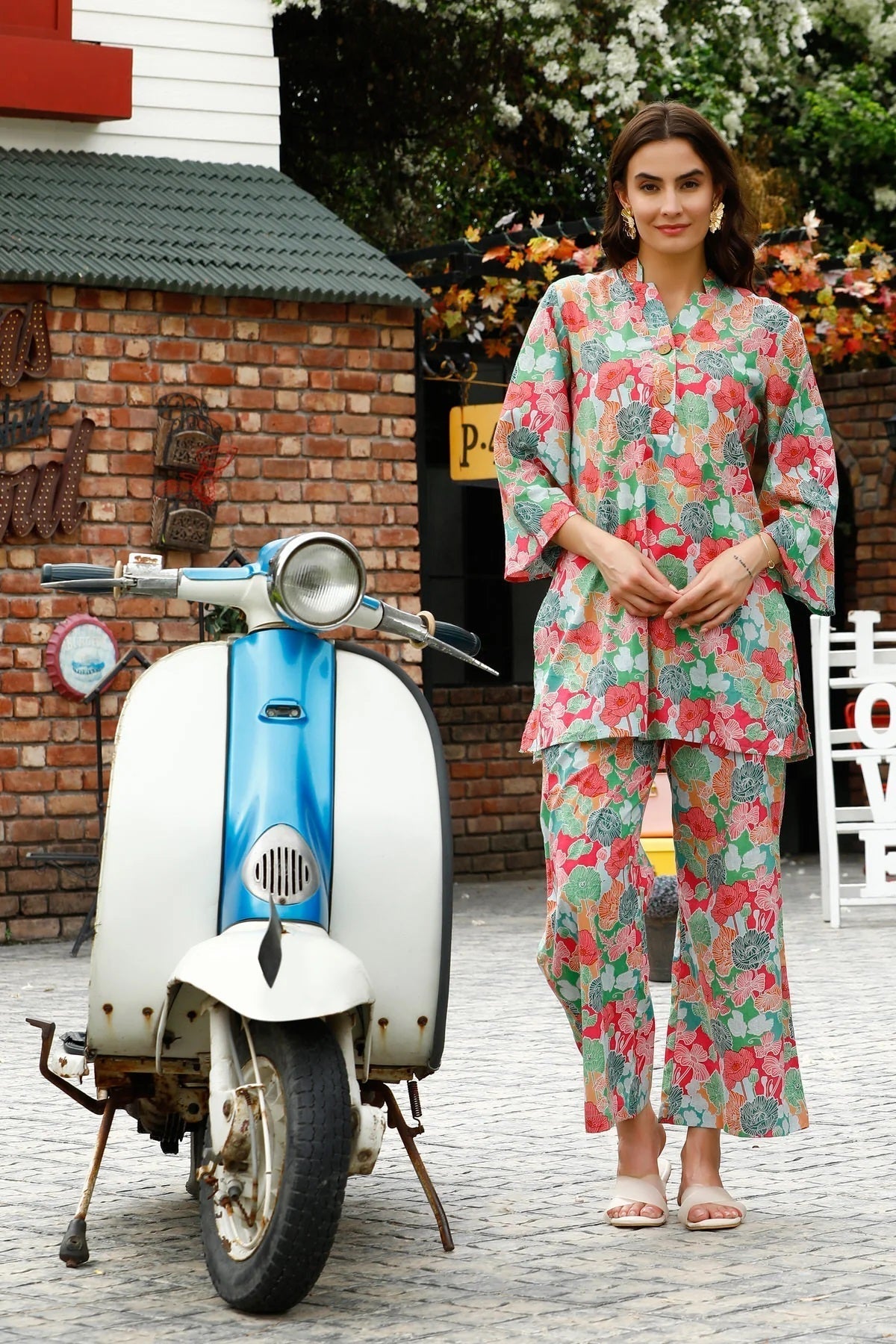 Women Cotton Blend Crop Top Palazzo Set