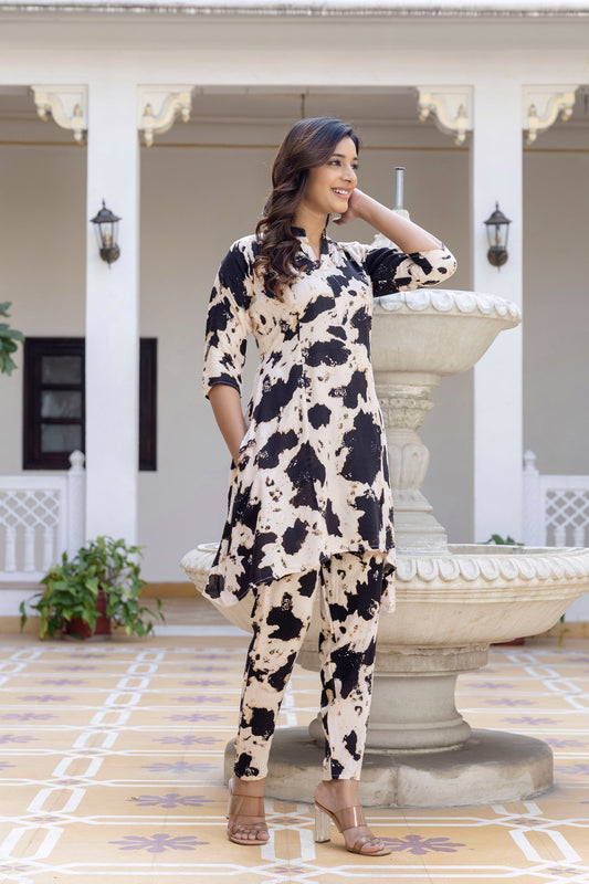 Black White Floral Bouquet A Line Premium Cotton Co-ord Set