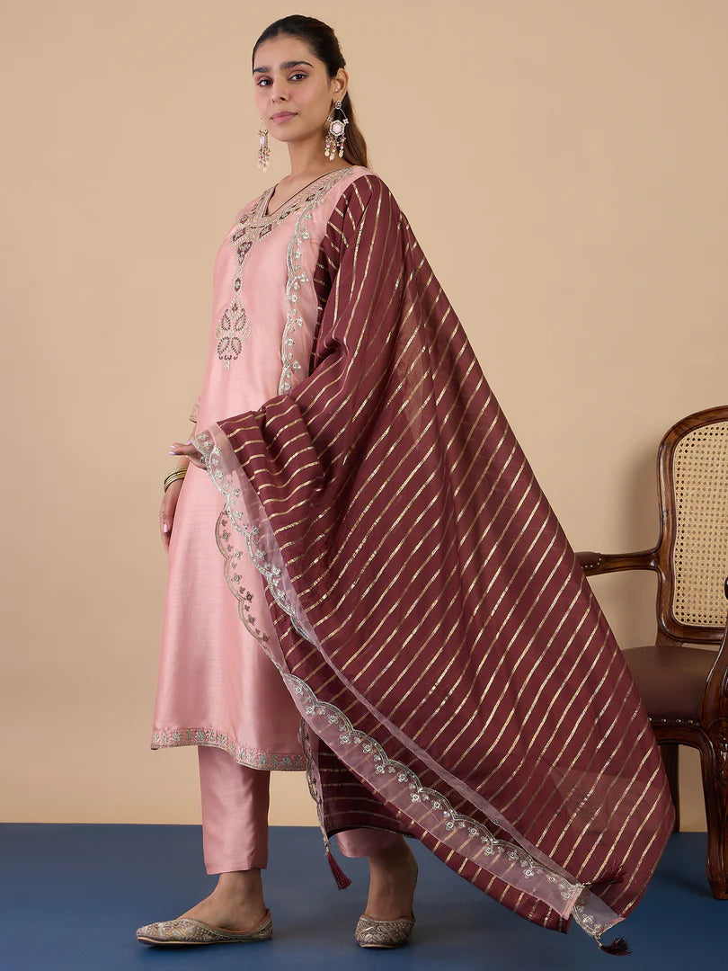 Heerika Peach Women's Designer Kurta Pant Set Premium Pattern Collection