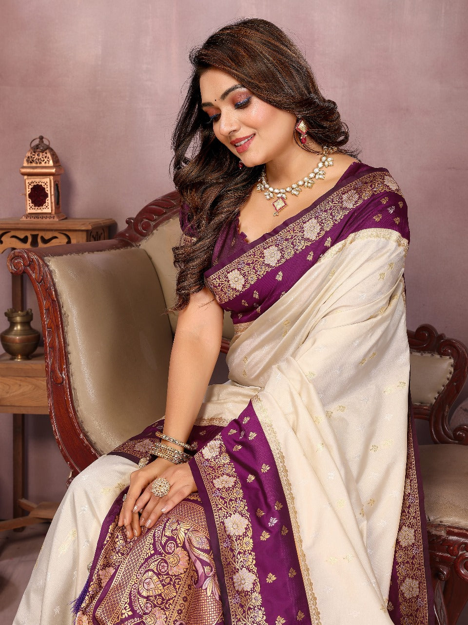 Pure Handloom Kalamkari Grey & Red Silk Saree with Zari Woven Border & Pallu