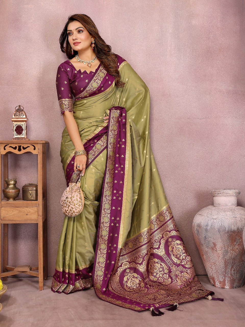 Pure Handloom Kalamkari Grey & Red Silk Saree with Zari Woven Border & Pallu