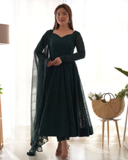 Lucknowi Elegance: Green Anarkali Suit