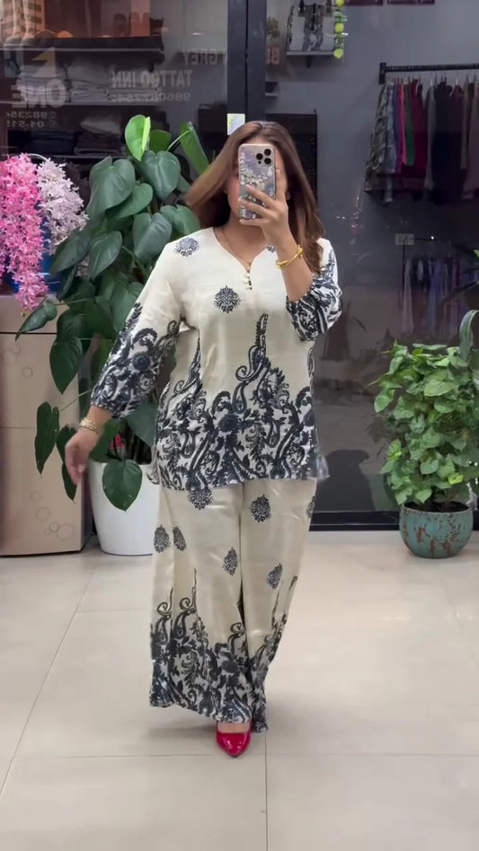 Women Stylish Navy Blue Printed Co-ord Set